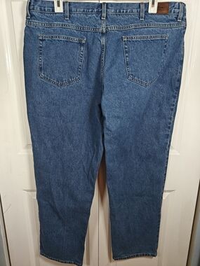 L.L. Bean Double L Comfort Waist Jeans Mens 42x32 Relaxed Straight Dark Blue